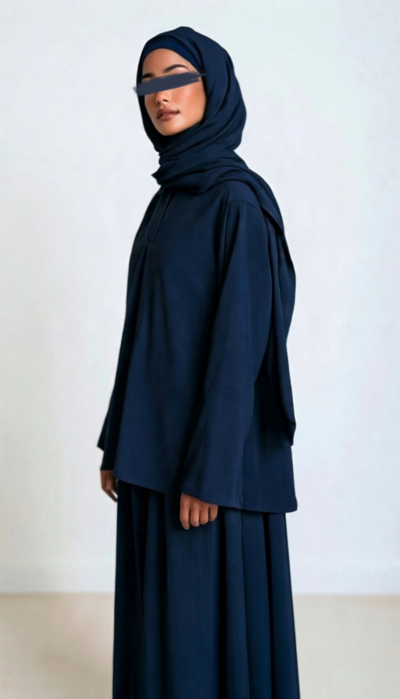 Ensemble bleu marine